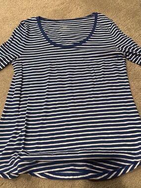 Old Navy Blue & White Striped Scoop Neck Tee